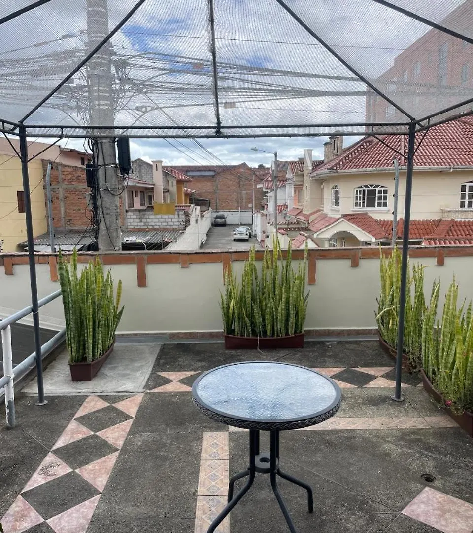 Apartament Beautiful House 3 Bedrooms Terrace And Barbecue Area Cuenca
