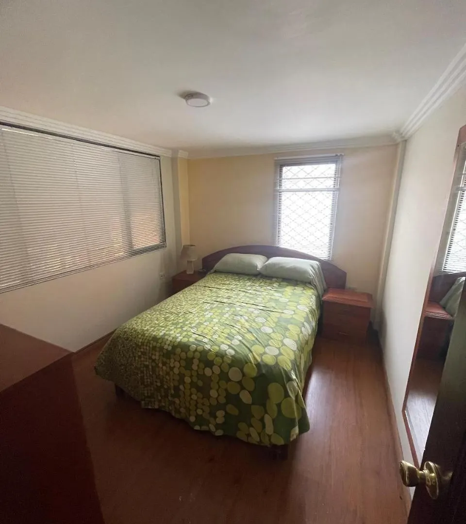 Beautiful House 3 Bedrooms Terrace And Barbecue Area Cuenca